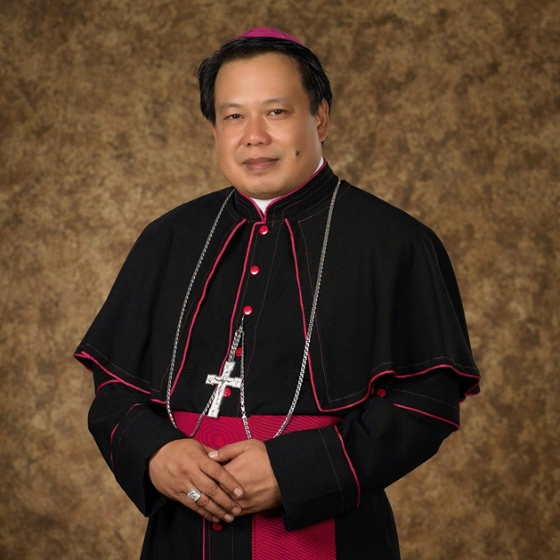 bishop catholic Vincent Sutikno Wisaksono